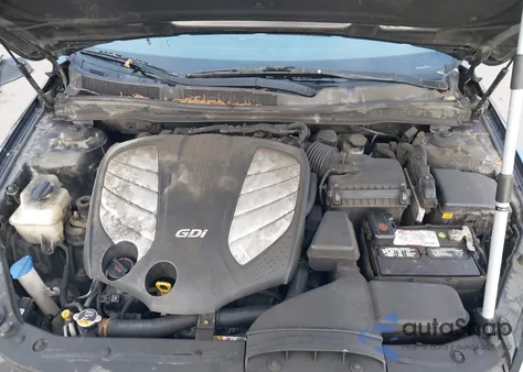 2016 Kia Cadenza из США, поврежденный, VIN KNALN4D78G5215407